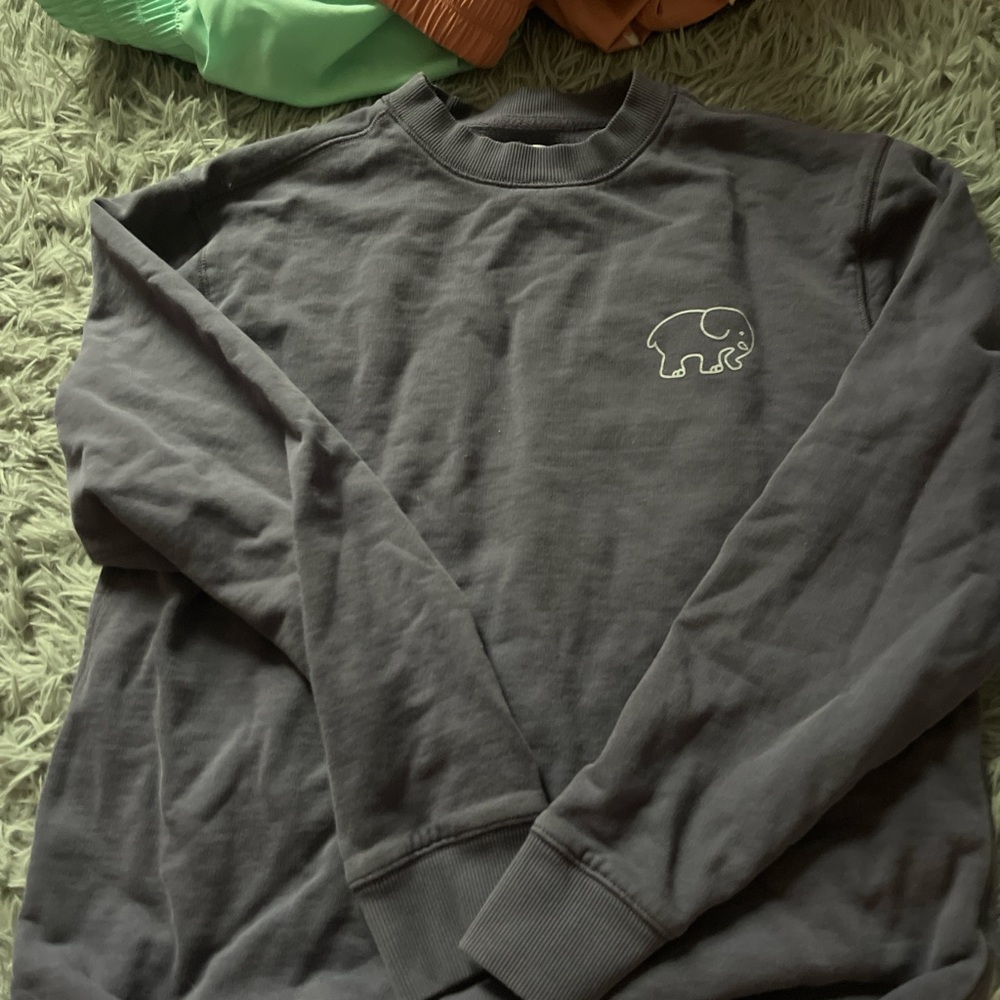 Ivory Ella Gray Crewneck Sweater